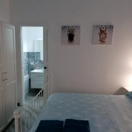 Vacanze Azzurra, Loredana E Trinacria * Castellammare del Golfo