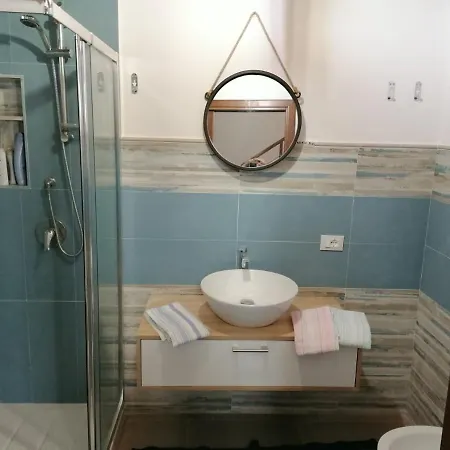 Vacanze Azzurra, Loredana E Trinacria Apartment